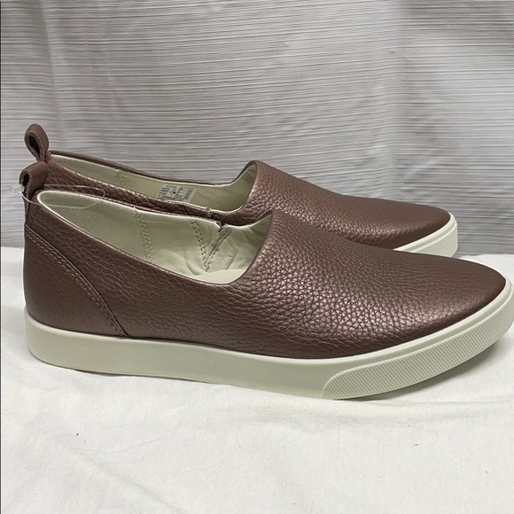 Ecco Shoes - ECCO GILLIAN Leather Slip On Shoe, Size 5